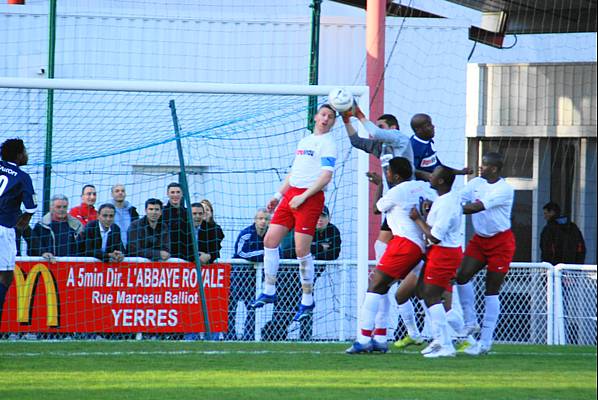 YERRES - RED STAR FC 93