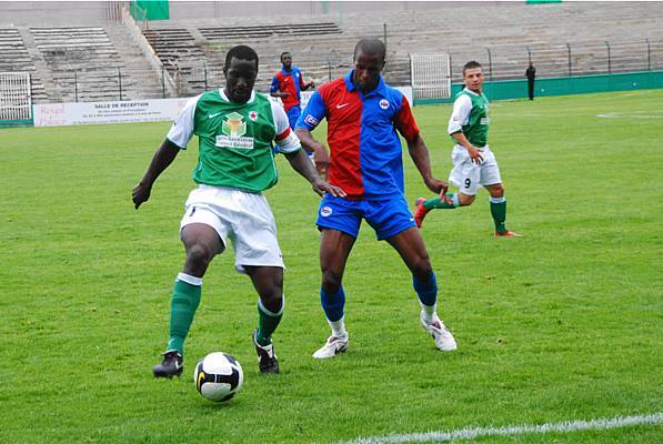 RED STAR FC 93 - CAEN B