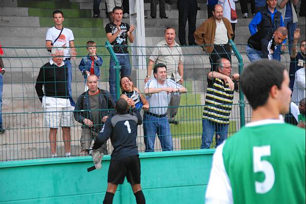 RED STAR FC 93 - CAEN B