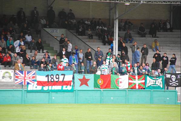 RED STAR FC 93 - RACING