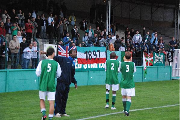 RED STAR FC 93 - RACING