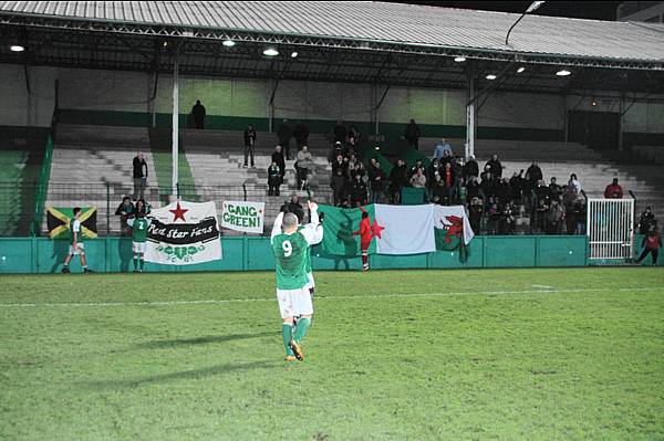 RED STAR FC 93 - QUIMPER