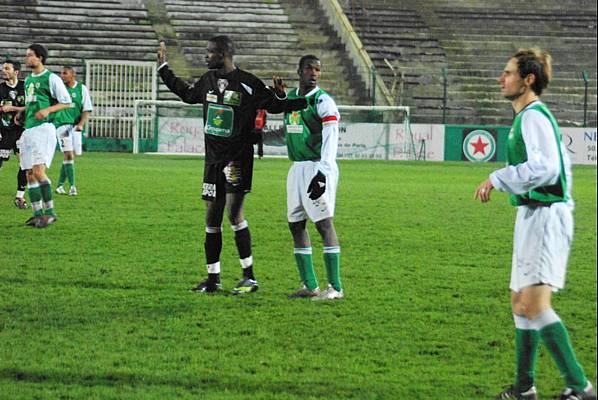 RED STAR FC 93 - QUIMPER