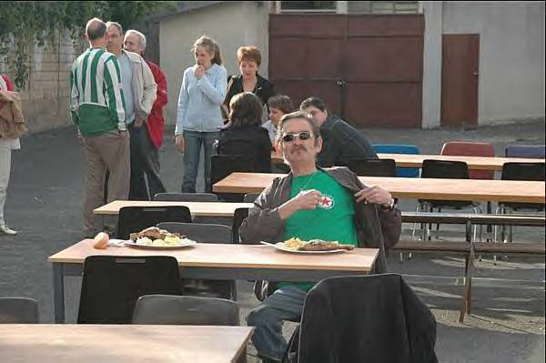 Patrick, en 2006 � apr�s l�accession en CFA du Red Star � la fiert� d��tre supporter de l�Etoile Rouge � GT Valck