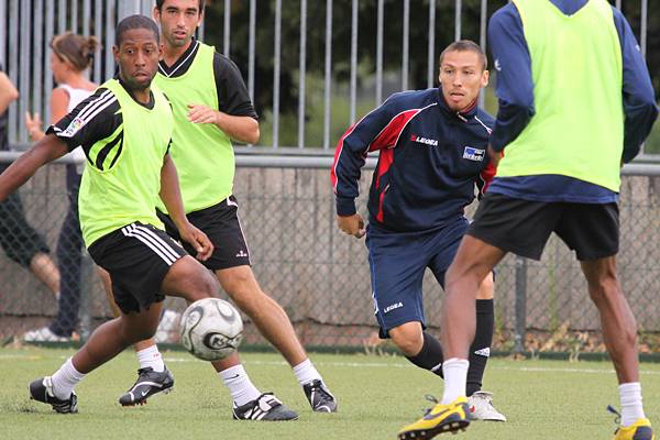 Fabien Debray, ici  lentranement au mois daot,  gauche Ludovic Fardin et Jrmy Gazeau  Jacques Martin