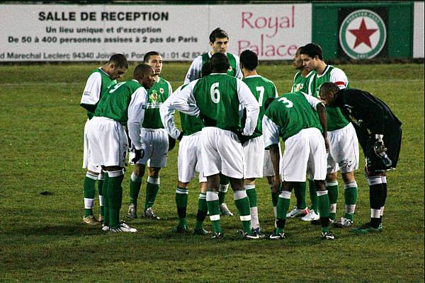 RED STAR FC 93 - VITRE