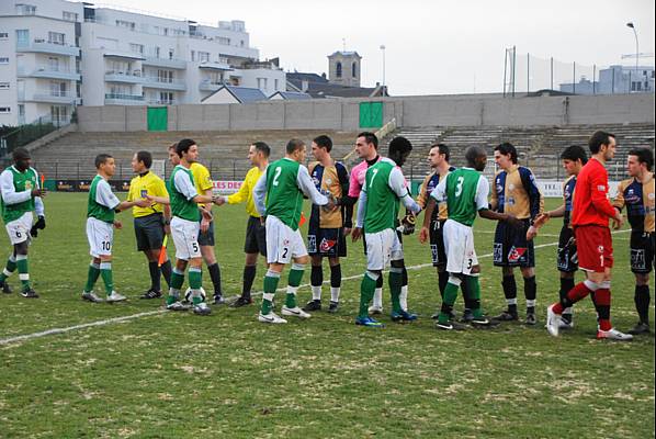 RED STAR FC 93 - PLABENNEC