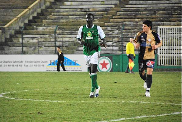 RED STAR FC 93 - PLABENNEC