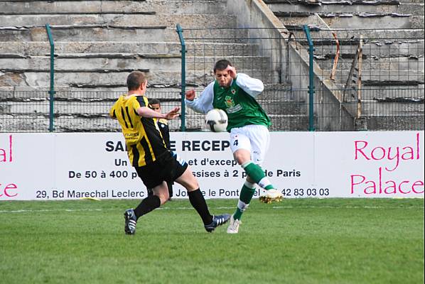 RED STAR FC 93 - QUEVILLY