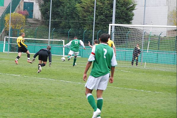 RED STAR FC 93 - QUEVILLY