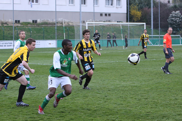 RED STAR FC 93 - QUEVILLY