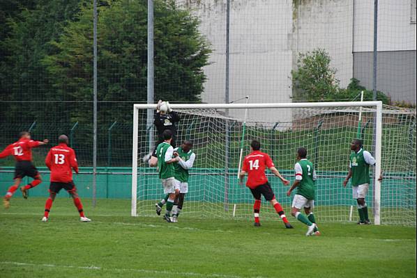 RED STAR FC 93 - LA VITREENNE