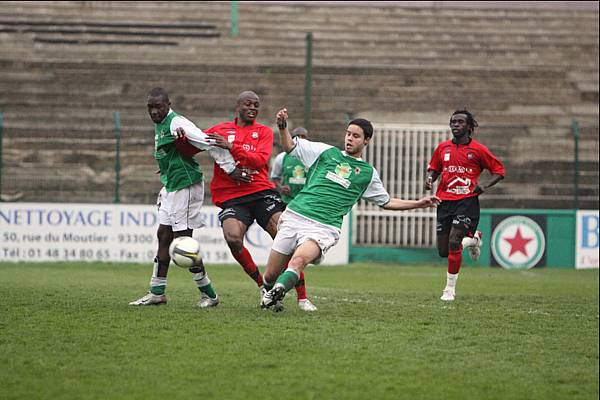 RED STAR FC 93 - LA VITREENNE