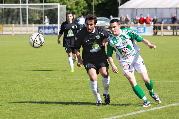 Baptiste Cirelli, lors du match Pontivy-Red Star ( Jacques Martin)