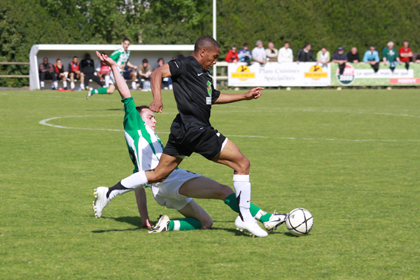 PONTIVY - RED STAR FC 93