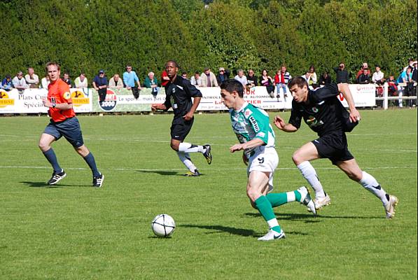 PONTIVY - RED STAR FC 93