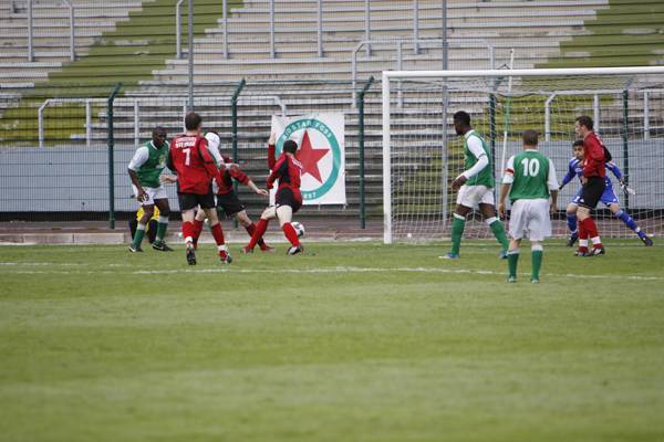 RED STAR FC 93 - GUINGAMP B