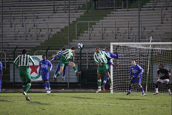 RED STAR FC 93 - LES ULIS