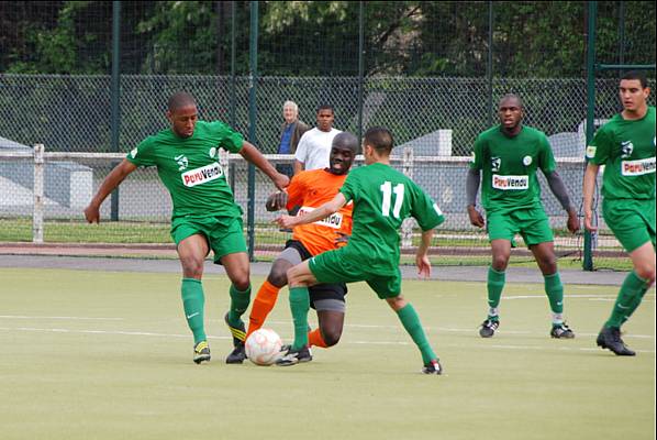 LA GARENNE-COLOMBES - RED STAR FC 93