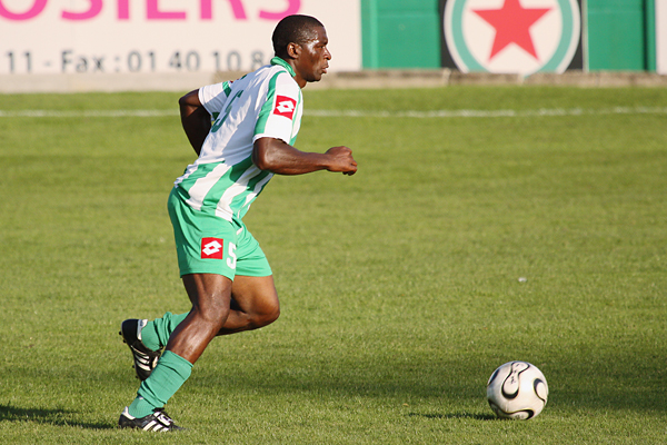 RED STAR FC 93 - NIORT