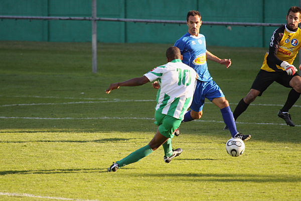 RED STAR FC 93 - NIORT