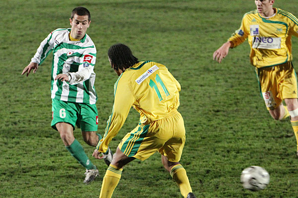 RED STAR FC 93 - ANGLET