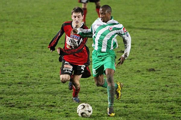 RED STAR FC 93 - LES HERBIERS