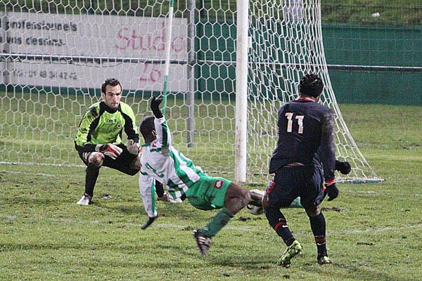 RED STAR FC 93 - PARIS SG B