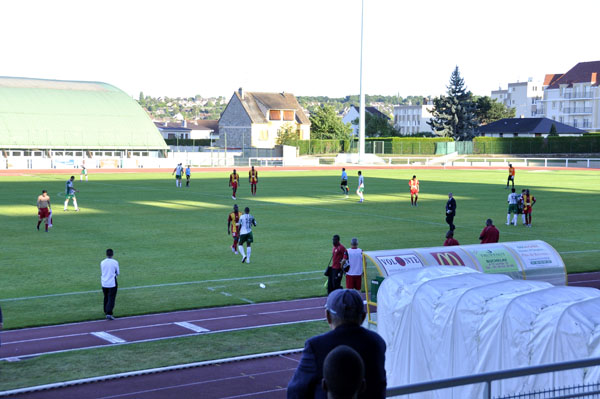 MANTES - RED STAR FC 93