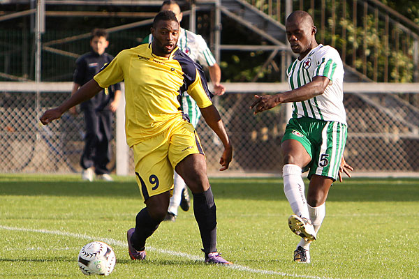 POISSY - RED STAR FC 93