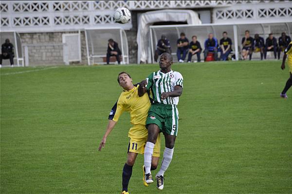 POISSY - RED STAR FC 93