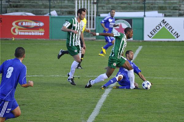 RED STAR FC 93 - AUBERVILLIERS