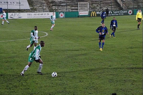 RED STAR FC 93 - MOISSY-CRAMAYEL