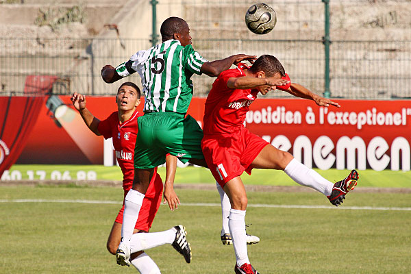 RED STAR FC 93 - BEAUVAIS