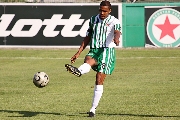 RED STAR FC 93 - BEAUVAIS