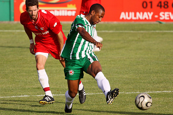 RED STAR FC 93 - BEAUVAIS