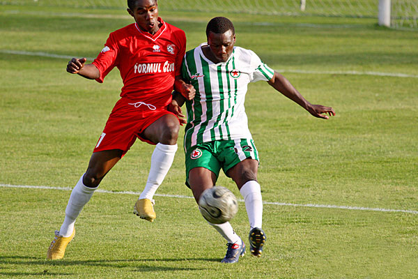 RED STAR FC 93 - BEAUVAIS