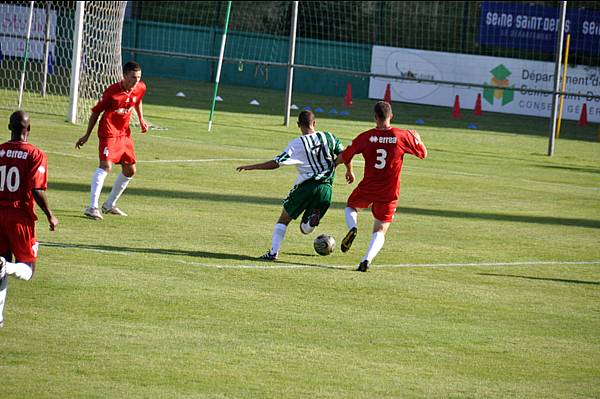 RED STAR FC 93 - BEAUVAIS