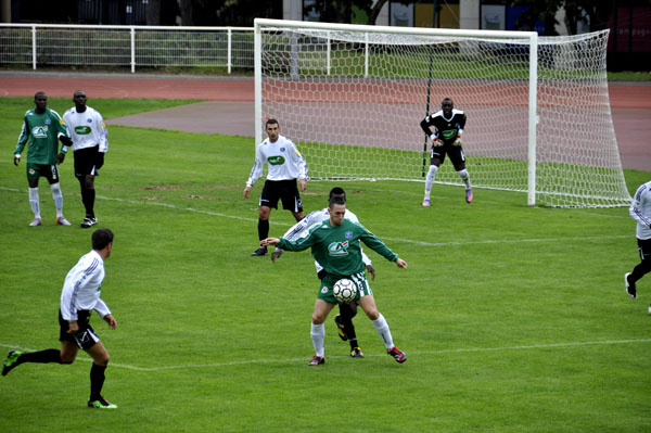 ARARAT - RED STAR FC 93