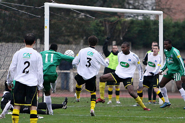 DOUAI - RED STAR FC 93