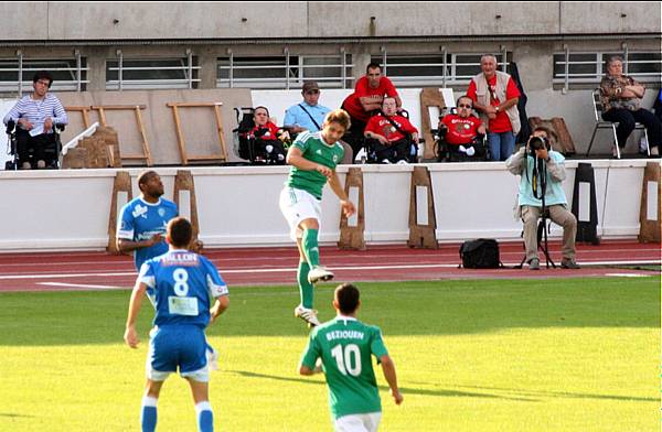 Mickal Cerielo devant Niort  Rmi Saillant