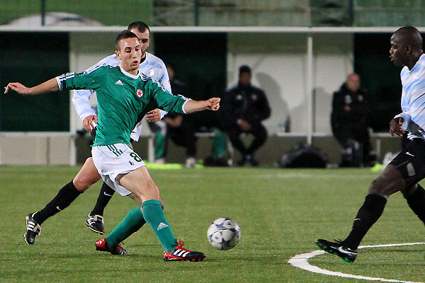 Quentin Guyon devant le Racing  Jacques Martin.