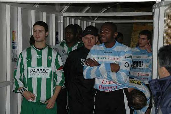 Pacy-sur-Eure  Red Star, les deux capitaines, Vincent Fourneuf et Camille Oponga 
 GT Valck