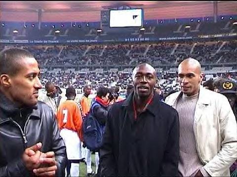 Steve Marlet et Cyril Domoraud, au Stade de France, en compagnie d’un autre ancien du Red Star, Didier Thimothée, en 2000 © GT Valck