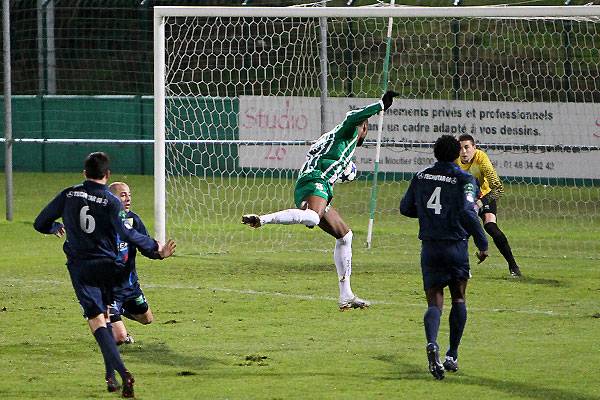 RED STAR FC 93 - COMPIEGNE