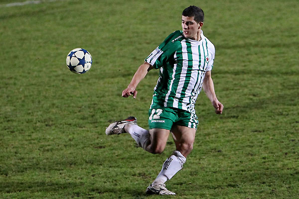 RED STAR FC 93 - MANTES