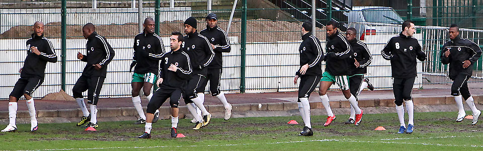 RED STAR FC 93 - MANTES