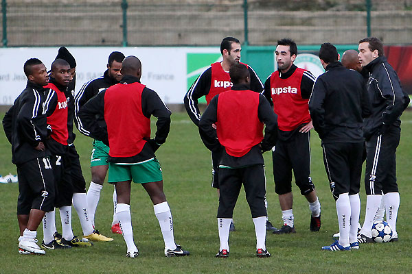 RED STAR FC 93 - MANTES