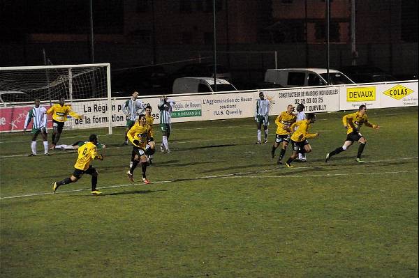 QUEVILLY - RED STAR FC 93