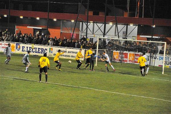 QUEVILLY - RED STAR FC 93
